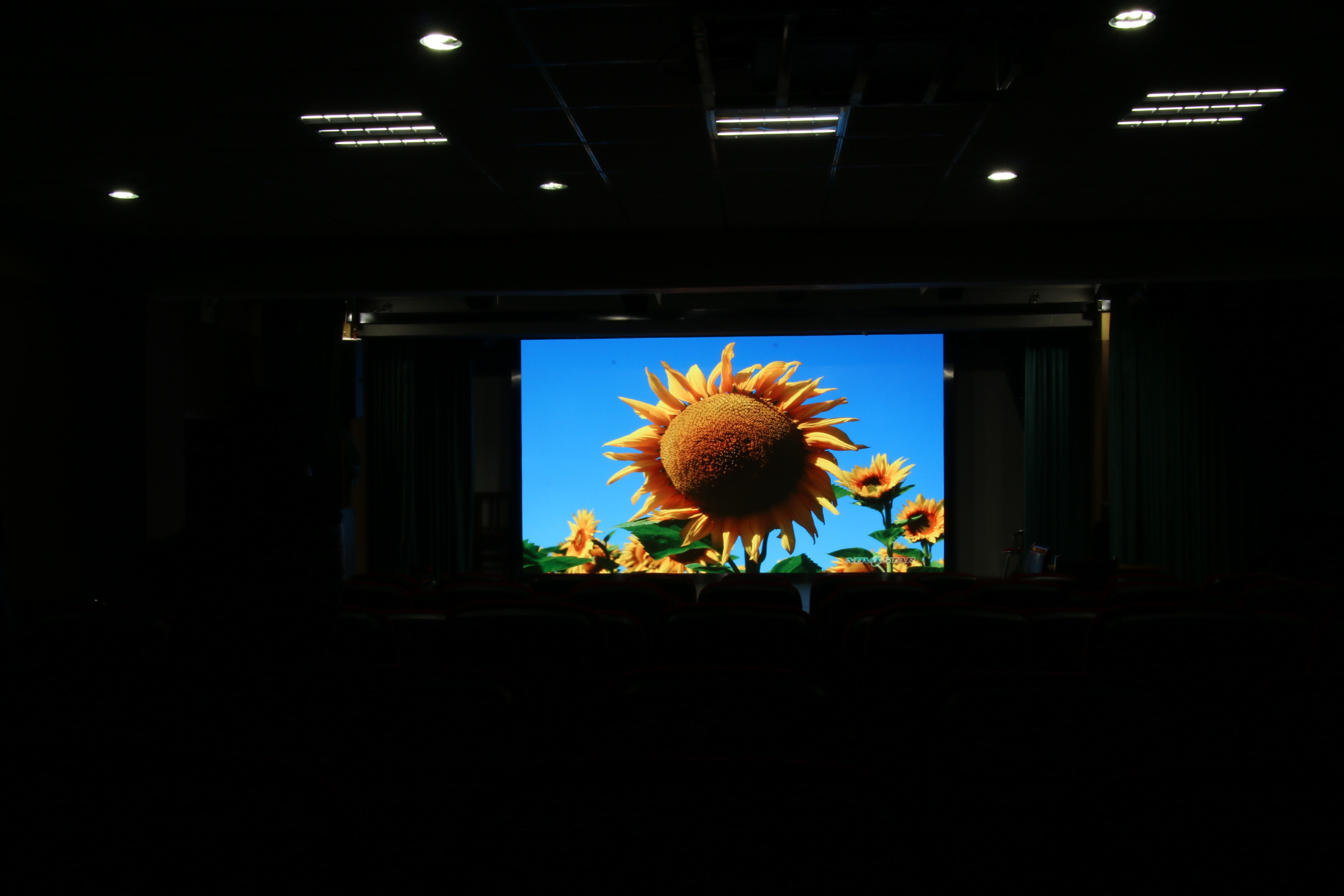 铜梁文化馆D2.5全彩15平米