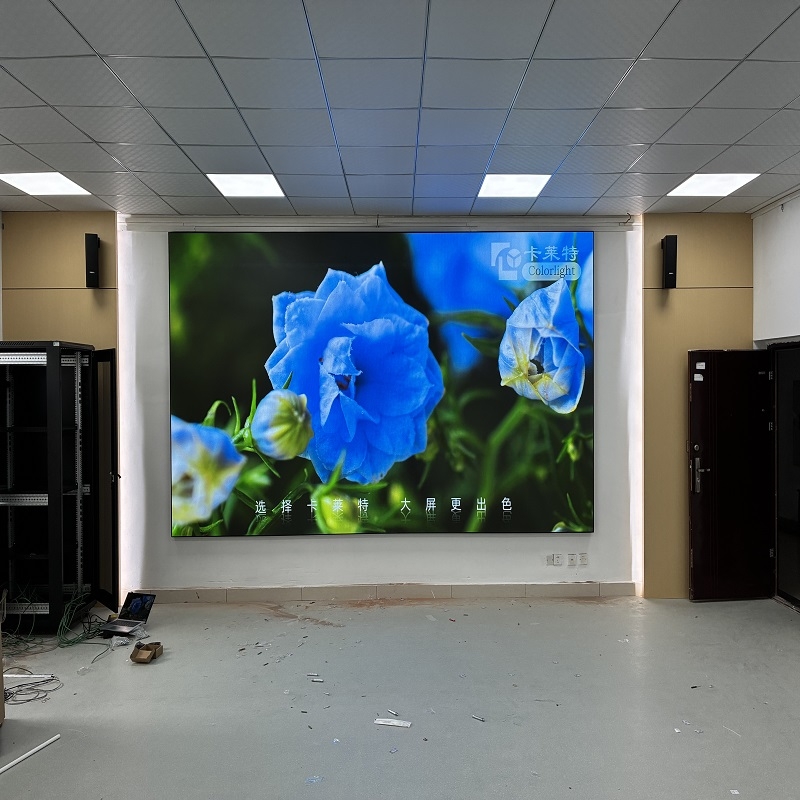 重庆建筑工程学院Q1.8两面共计22㎡LED显示大屏